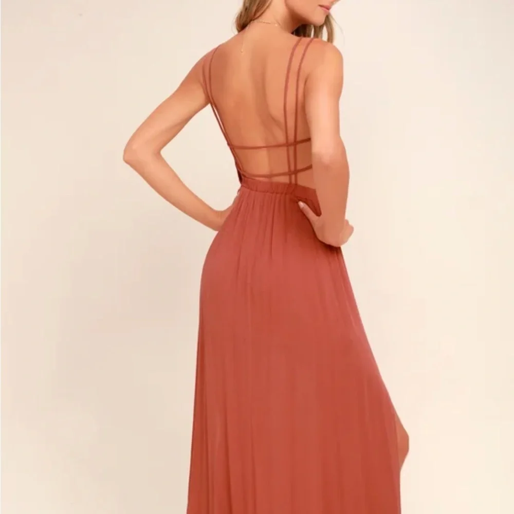 Lulu’s Lost in Paradise Maxi Dress - Picture 6 of 8